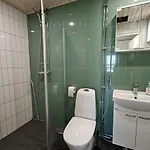 Spacious For 5 * אולו