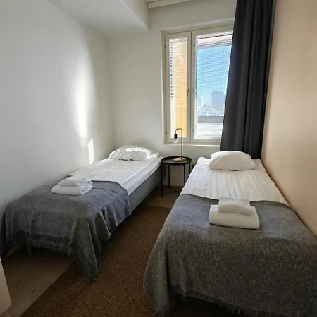 Spacious For 5 *