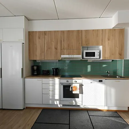 Spacious For 5 * אולו