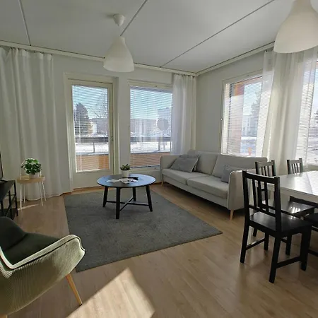 דירה Spacious For 5 *